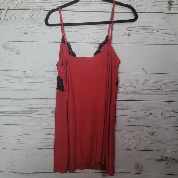 Linea Donatella Red Black Lace Trim Chemise Nightgown Womans Size Large - Picture 2 of 4
